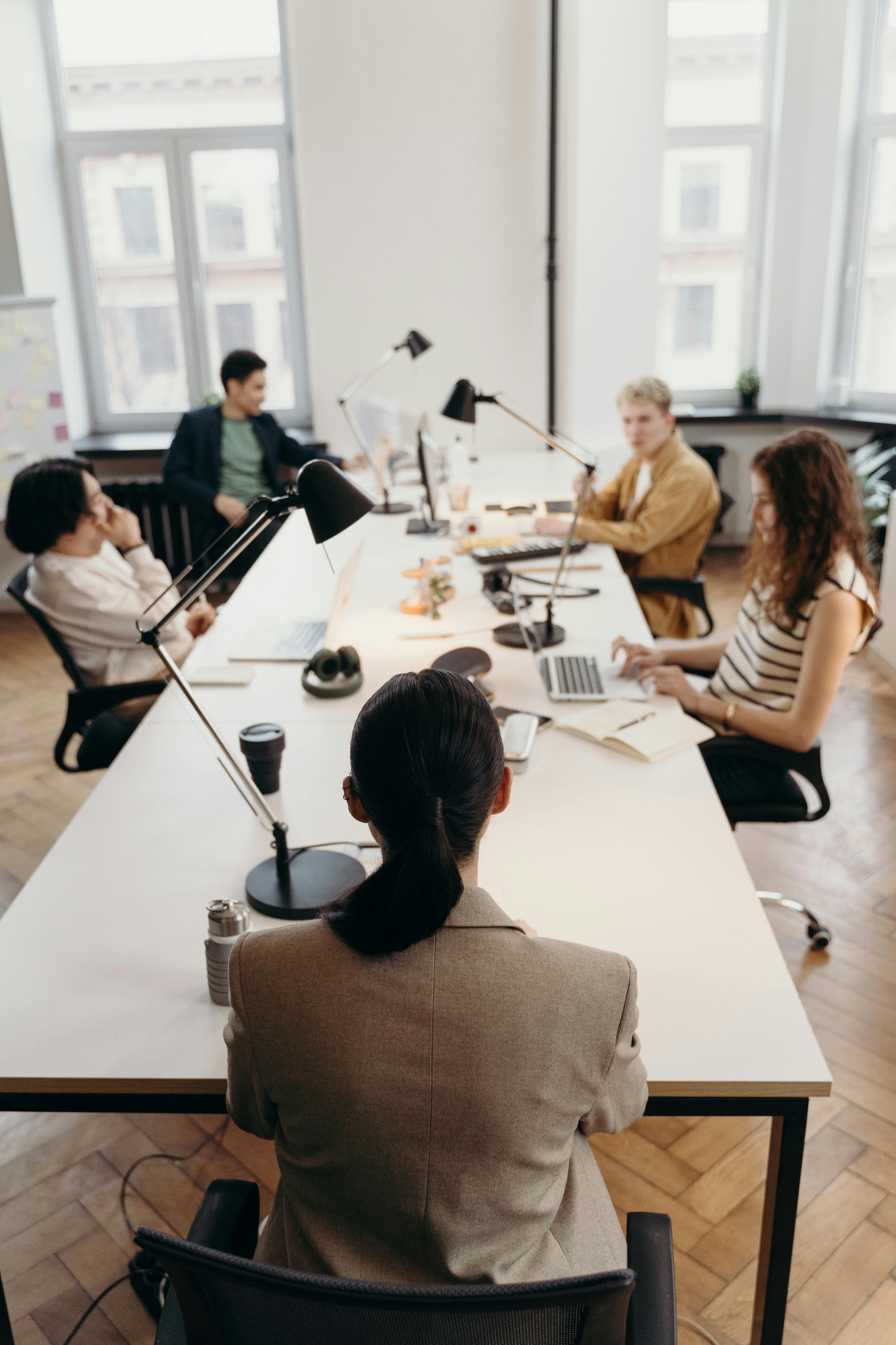 The Art of Team Management: Building High-Performing Teams